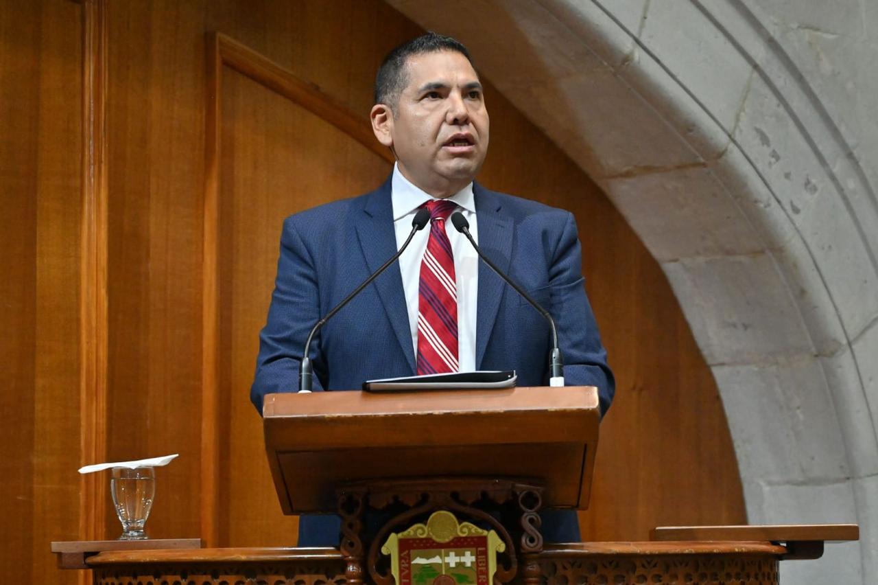 El diputado Eduardo Zarzosa durante la comparecencia sobre la seguridad electoral en el Estado de México