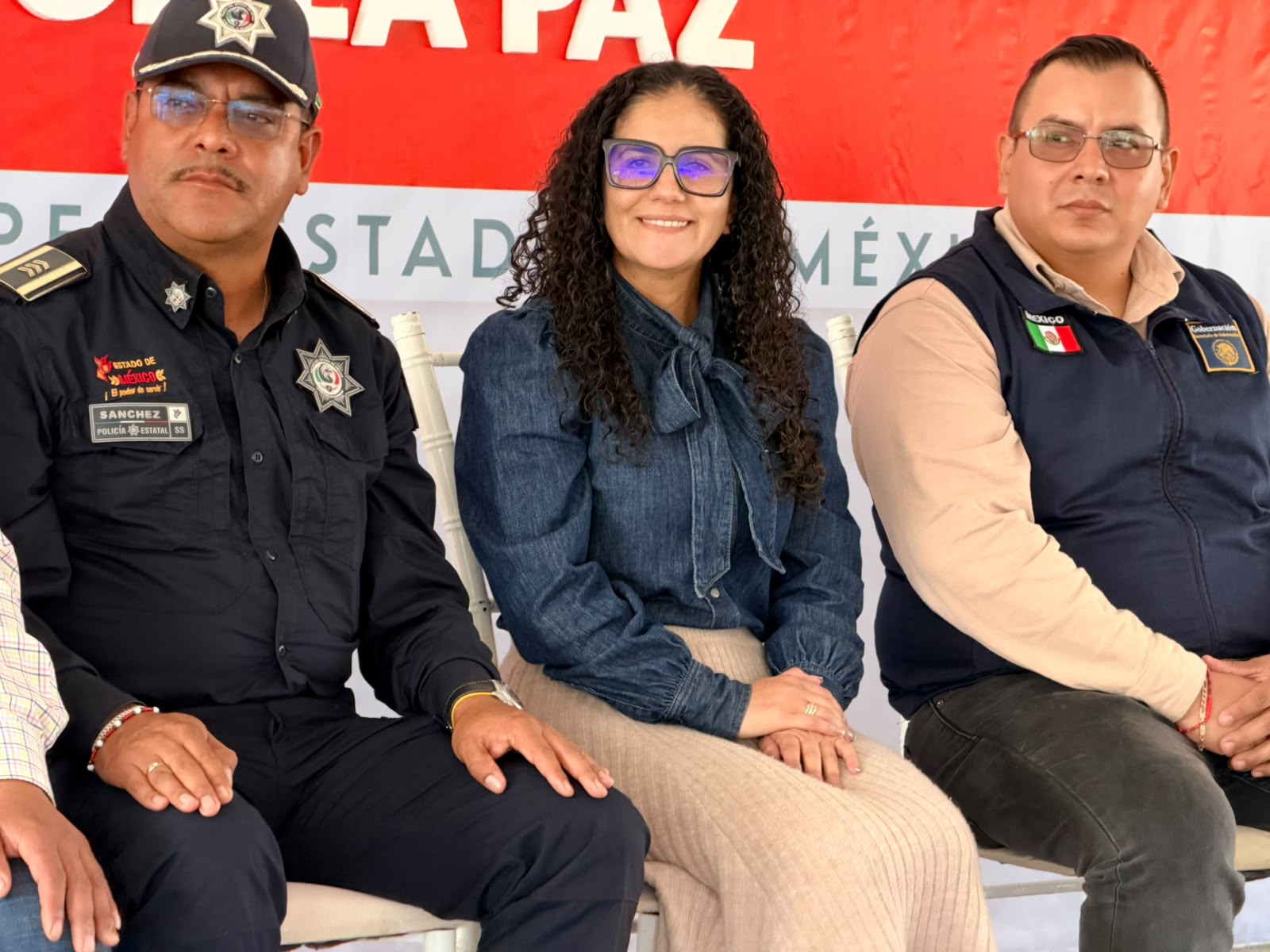 La presidenta municipal Sinaí Lugo en la Jornada de la Paz en Santa Ana Jilotzingo